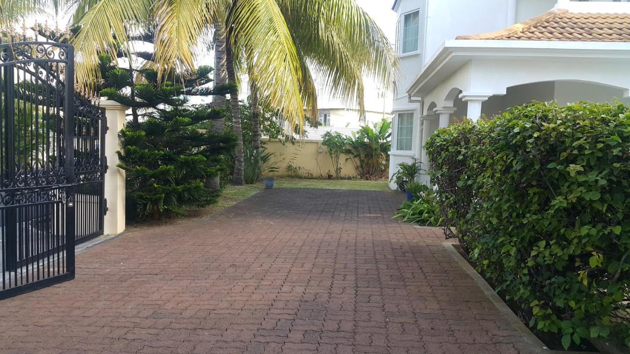 Villa Le Reve D'Or A 150M De La Plage Flic en Flac Exterior photo